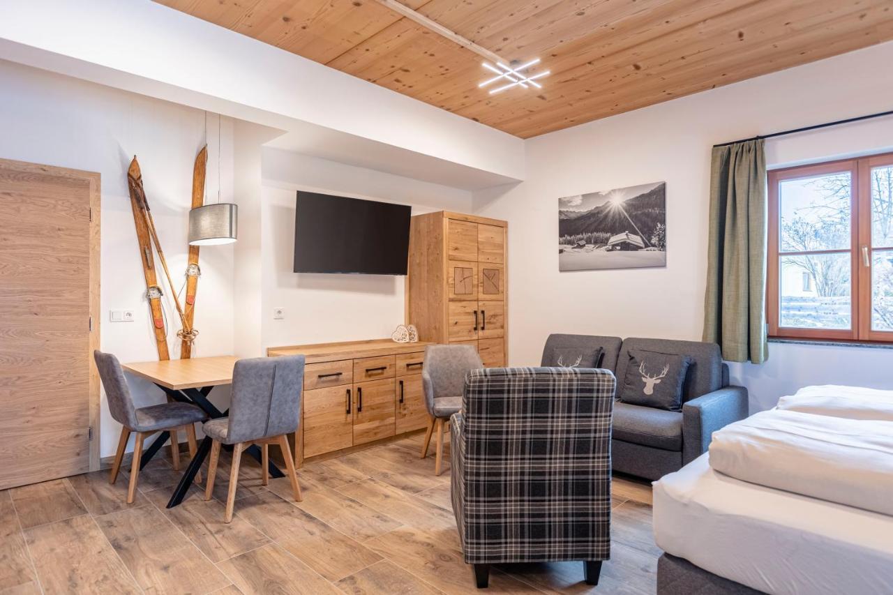 Alpenchalets Lungau By Alps Resorts มาริอัปฟาร์ ภายนอก รูปภาพ